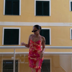 Klänning  - Lång klänning från shein ❤️. Använd endast en gång 🌹