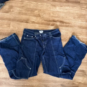 Jeans - Snygga jeans från weekday