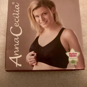 *NY*Vit Amningsbh, 75 D, Fr Anna och Cecilia  - Ny i förpackning  Ord pris ca 350 kr, Pris nu 40 kr 