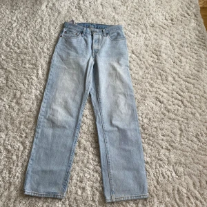 Jeans - Jeans från Levis köpta på Carlings