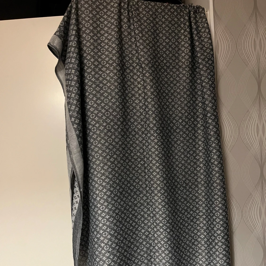 Jätte snygg Lb sjal/halsduk 