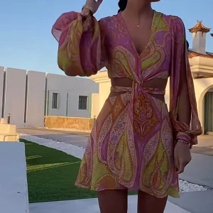 Sommarklänning - Så fin klänning, har enbart provat den😍😍