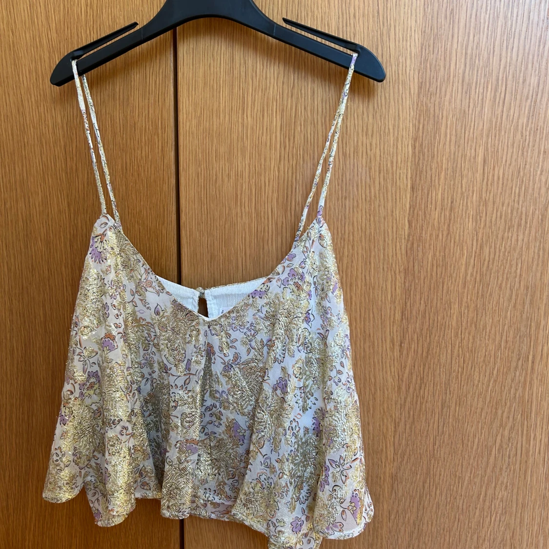 Glittrigt linne - 92