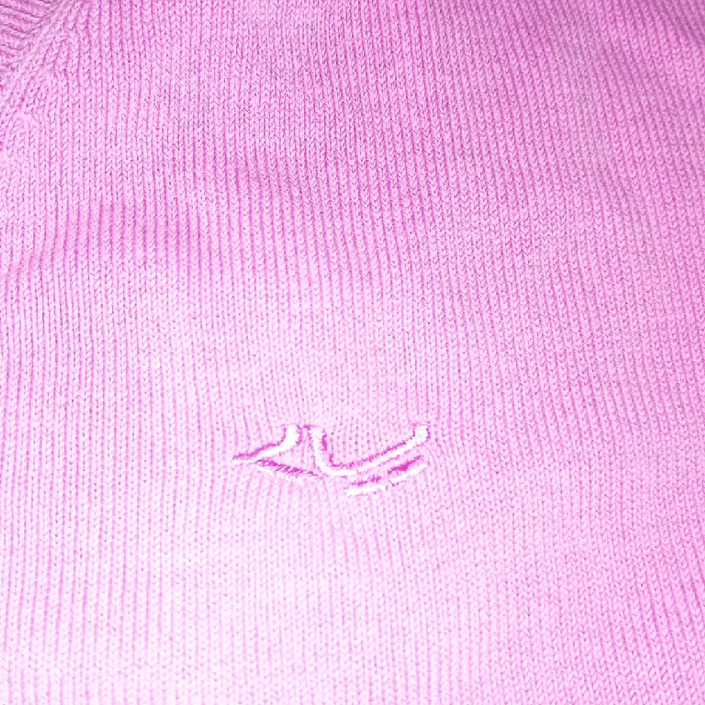 Nyskick rosa pullover från rönnisch i storlek m. . Tröjor & Koftor.