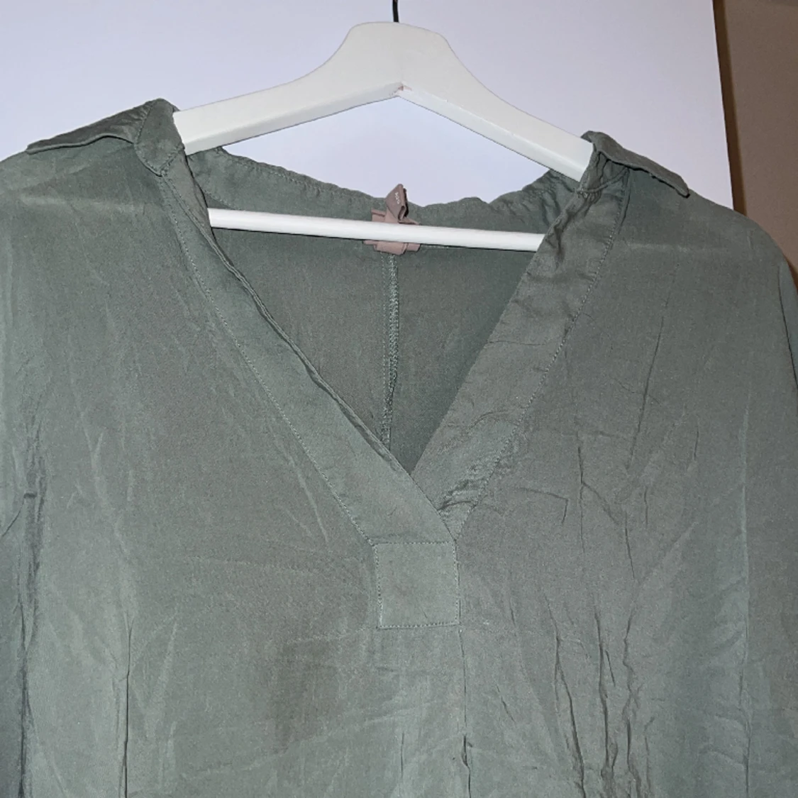 Militärgrön klänning - 91