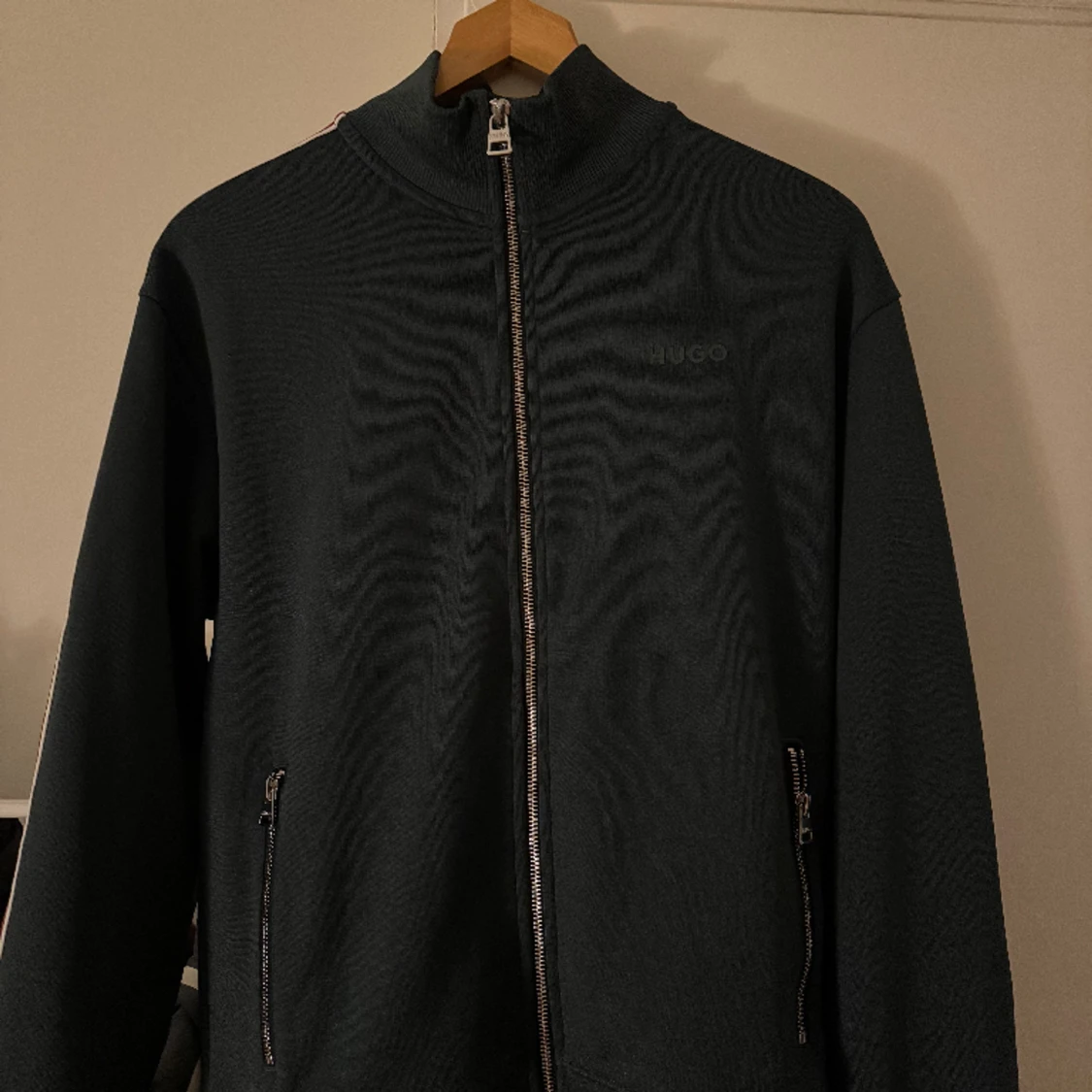 Hugo boss tröja  - 90