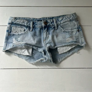 Jätte jätte snygga jeans shorts i stl 32 (Xs) - Jätte fina!