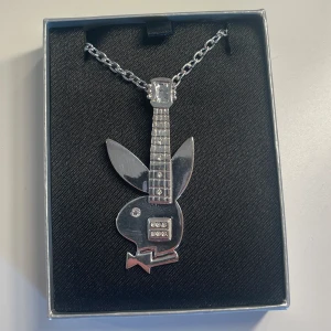 Playboy halsband - Säljer detta fina Playboy halsband, aldrig använt 