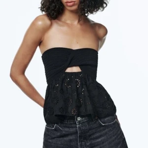 Zara topp - Säljer min zara topp då den inte kommer till användning❤️