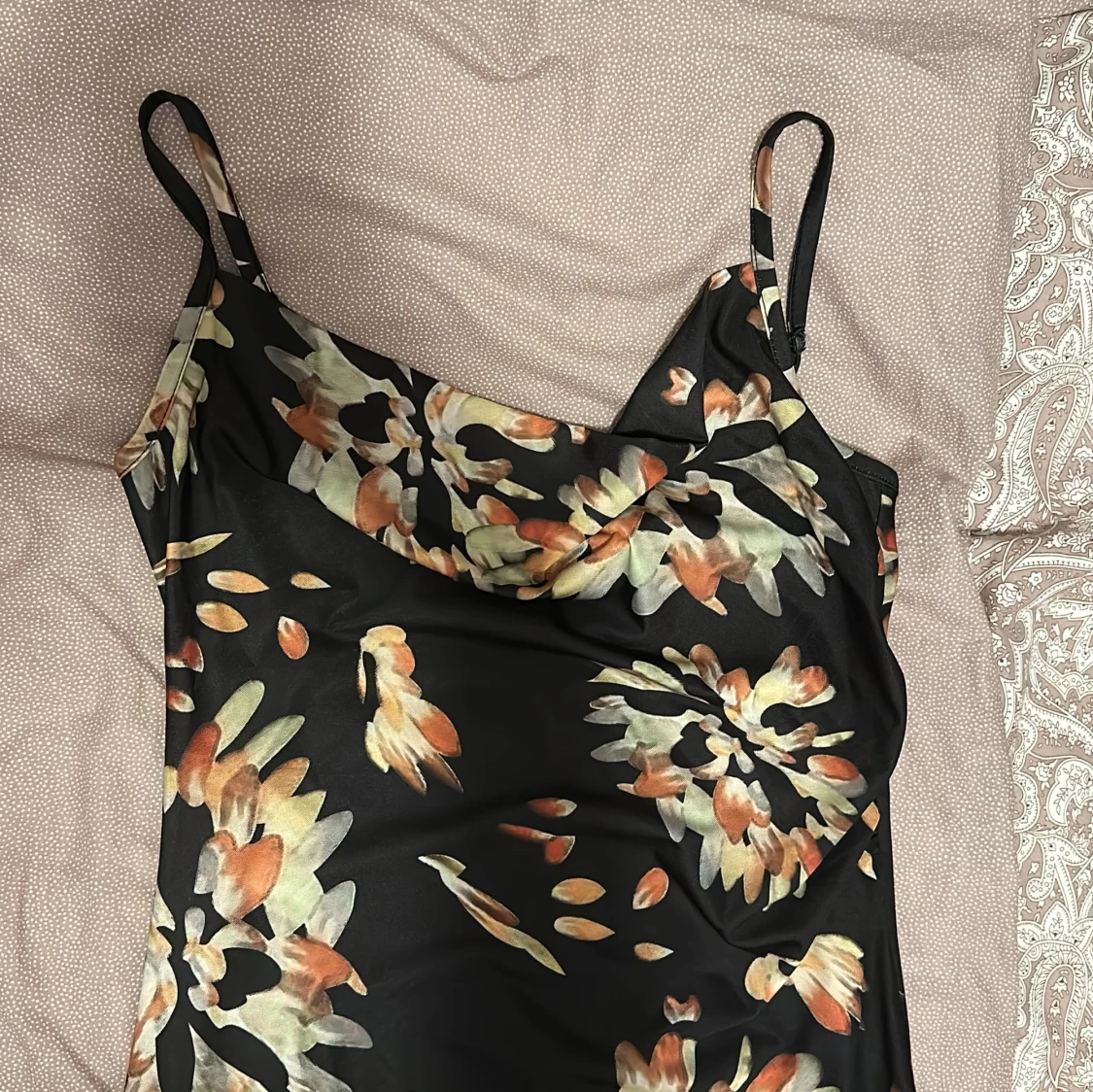 Klänning med fall - 90