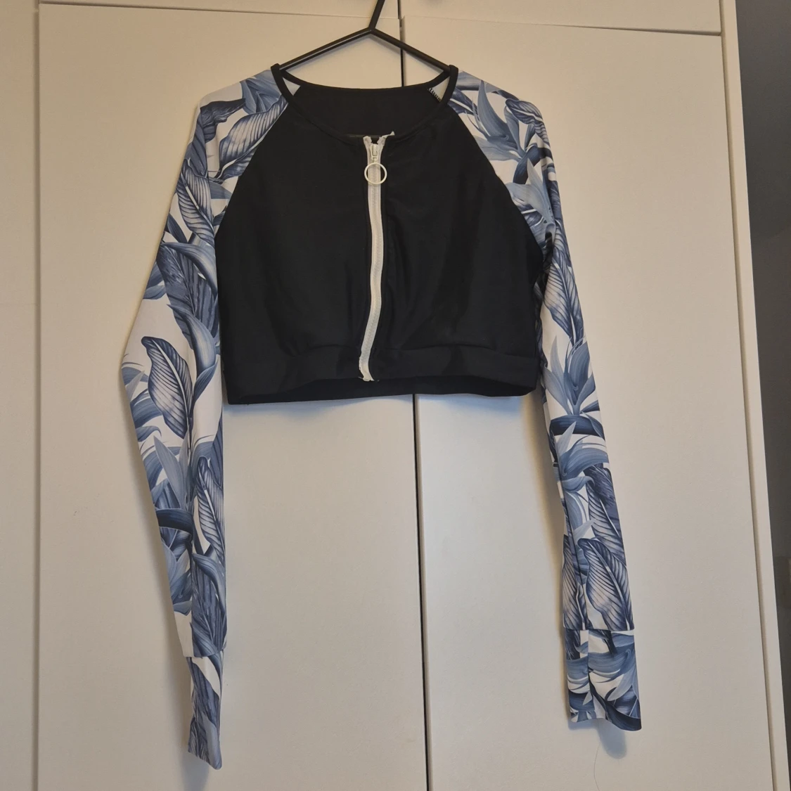 Bikini tröja med dragkedja