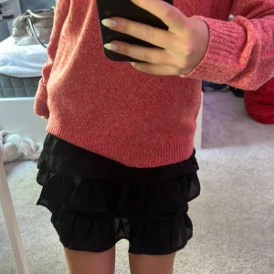 Svart kjol  - Skriv för fler bilder! 🥰