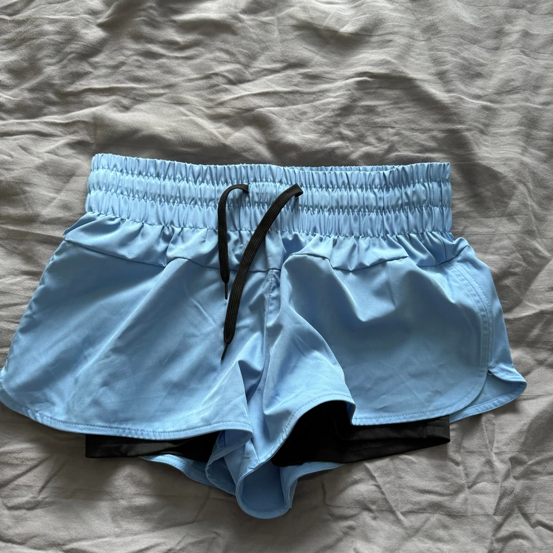 Helt nya löpningsshorts