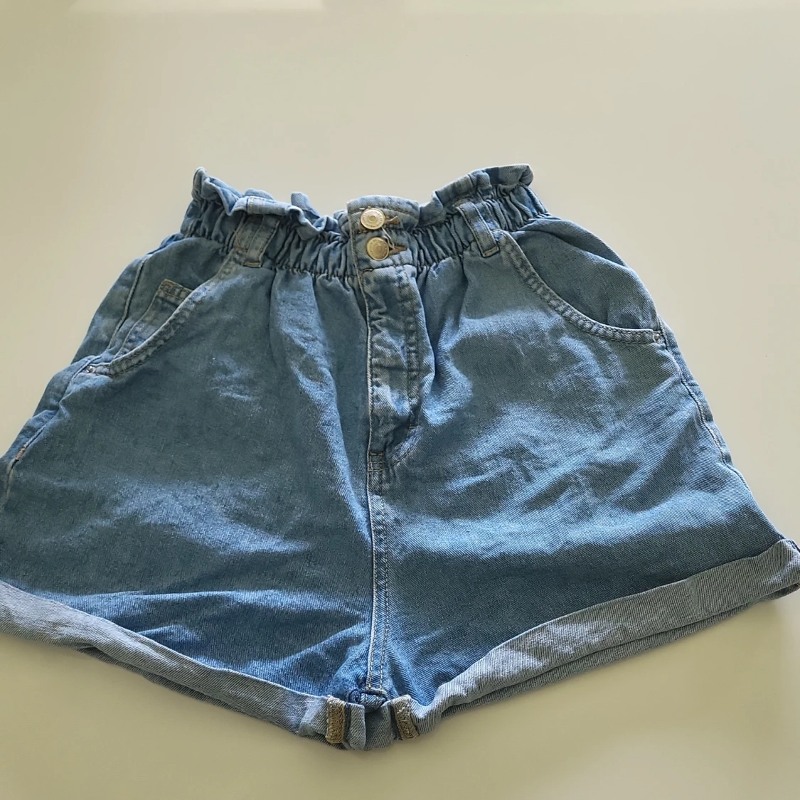 Blå jeansshorts från LAB Industries