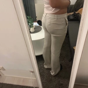 Lågmidjade linnebyxor - Helt nya! Aldrig använda, nypris 499