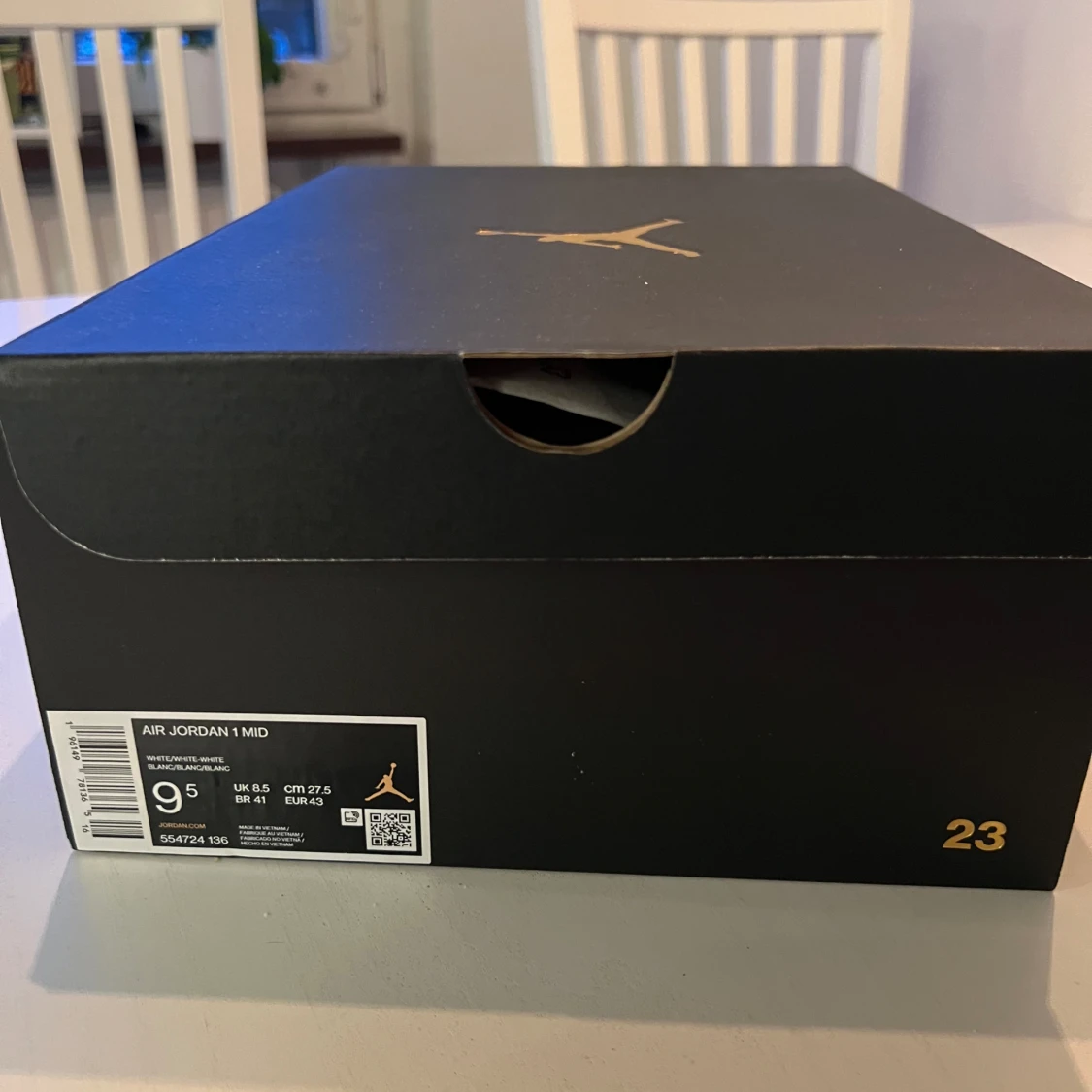 Jordan 1 Mid Original [Nya oanvända] - 90