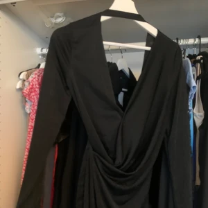 Playsuit  - Helt ny playsuit från nelly som aldrig kom till användning.