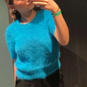 Tröja - Super mysig stickad tröja i storlek s från gina💘