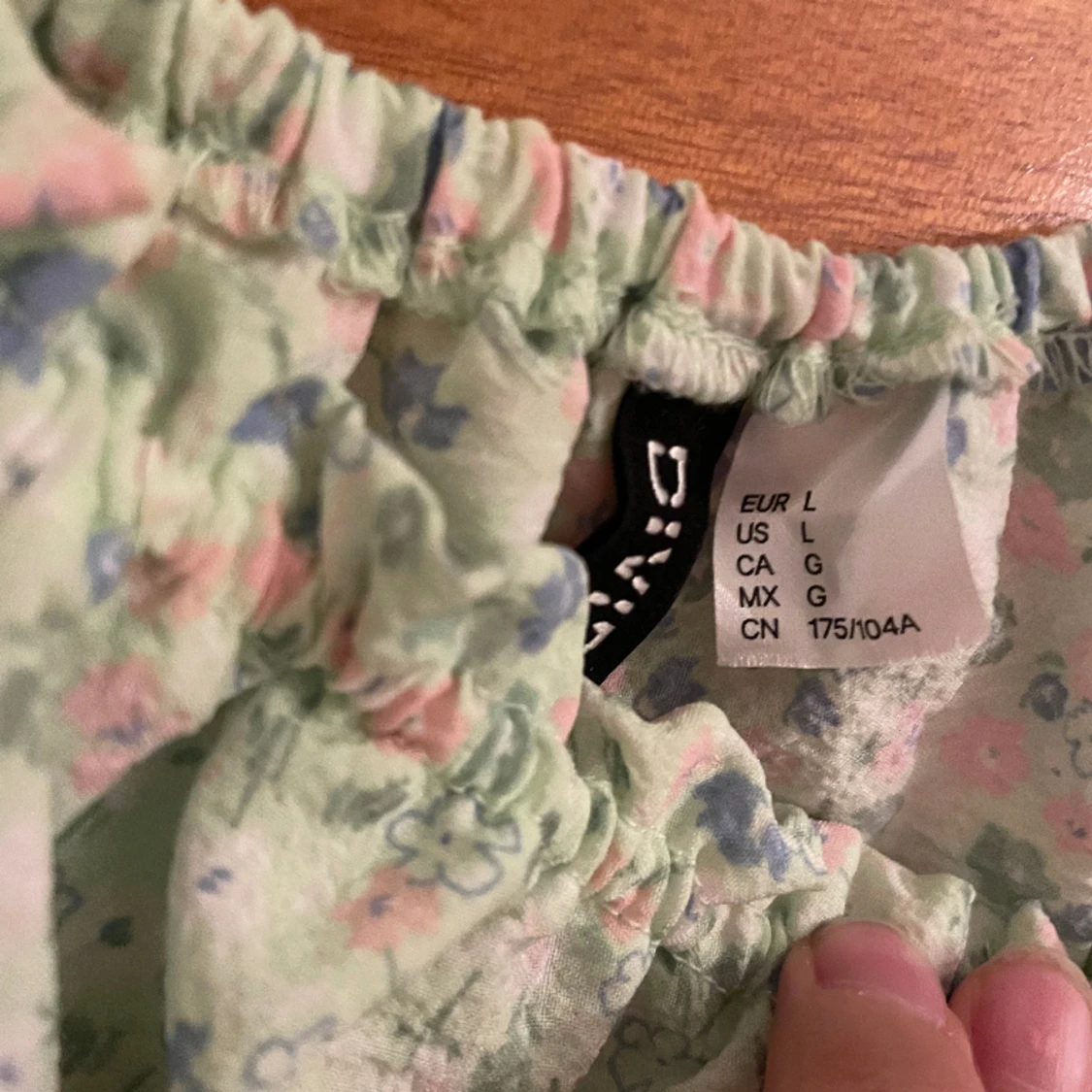 Crop top från hm - 91