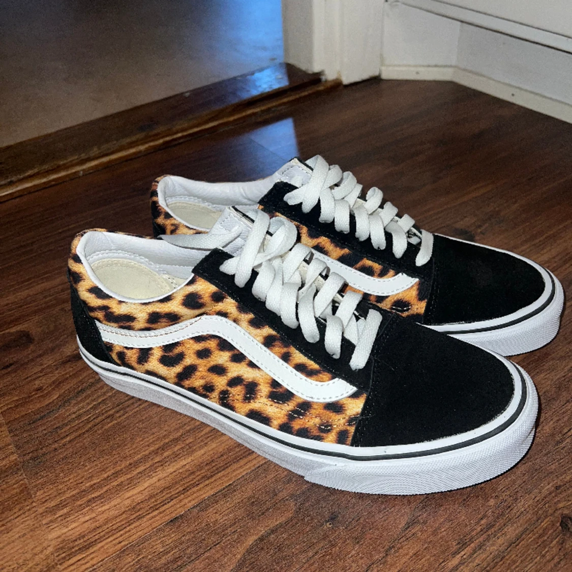 Vans leopard