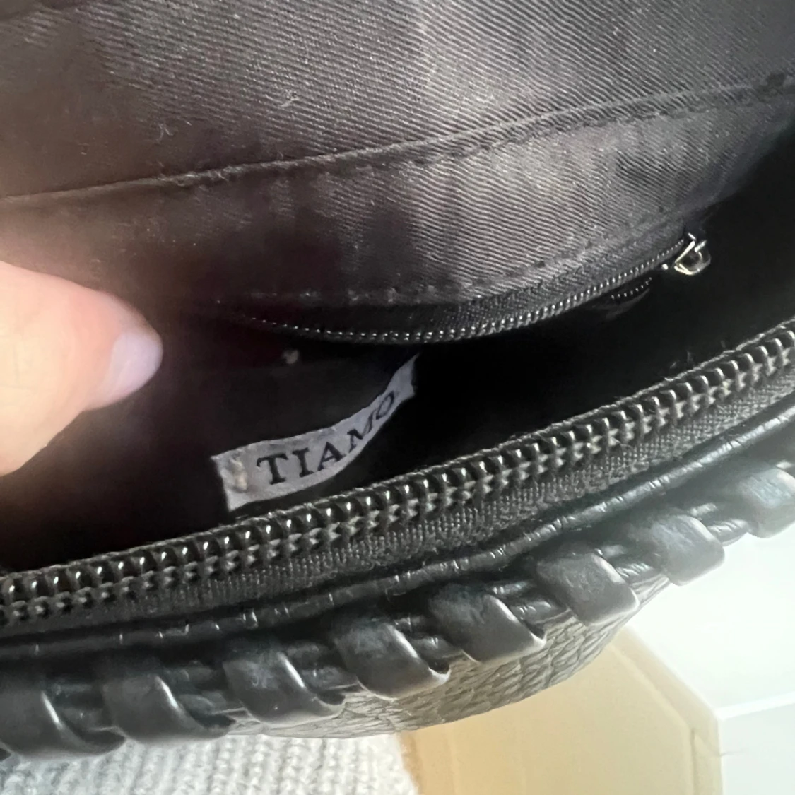 Tiamo väska - 90