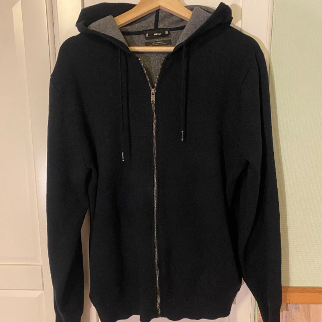 Zip hoodie