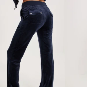 juicy couture byxor - har ingen användning av dom så säljer dom