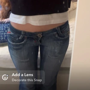 As snygga Lågmidjade jeans - Säljer endast vid ett bra pris , as snygga Lågmidjade jeans 🩷🩵🩵