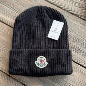 Helt ny mössa moncler och skön - Skön mössa moncler 