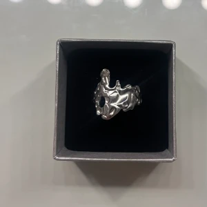 Ring - Fin ring i färgen silver som inte kommer till användning💕🐆