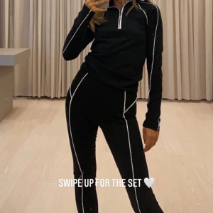 Gina Tricot sett - Gina Tricot sett (Skidsett, träning, vardags - passar till mycket) i storlek S inköpt 2020 men endast testats och aldrig användas. 🖤