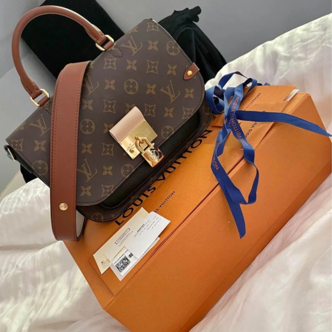 Lv noir monogram vaugirard väska