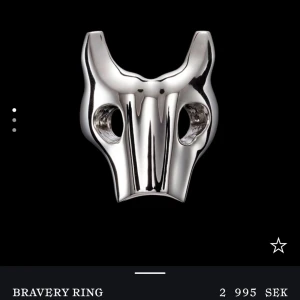 Intressekoll  - Funderar på att sälja min såå snygga Maria Nilsdotter säljer endast till rätt pris då jag fortfarande gillar den men kanske kan gå ned i pris vid snabb affär. Kostar 3000 ny