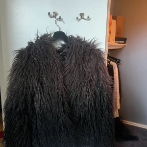 Zadig Voltaire päls - Zadig päls som passar storlek 36-38 💅🏻