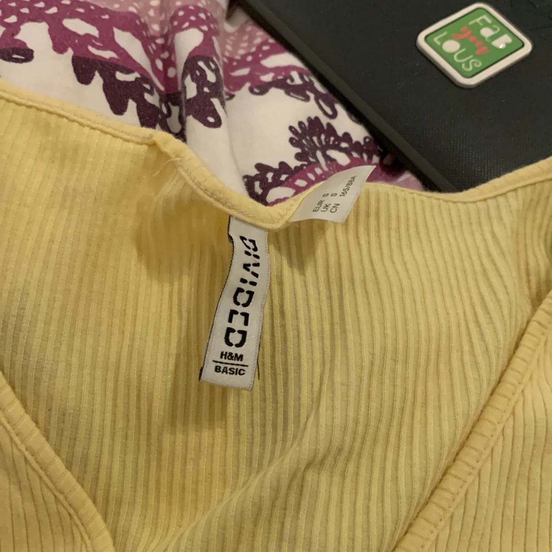 Gul urringad tröja - 91