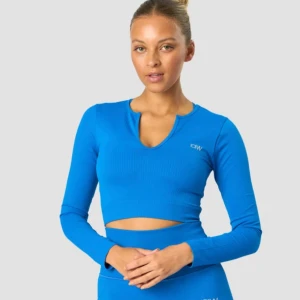 Träningströja - helt ny långärmad träningstopp. taggen fortfarande på. Säljer för att den inte passar mig 💙