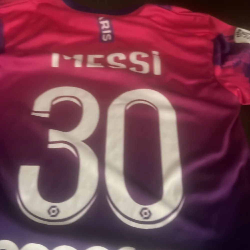 F.ake Psg tröja Messi nmr 30 . T-shirts.