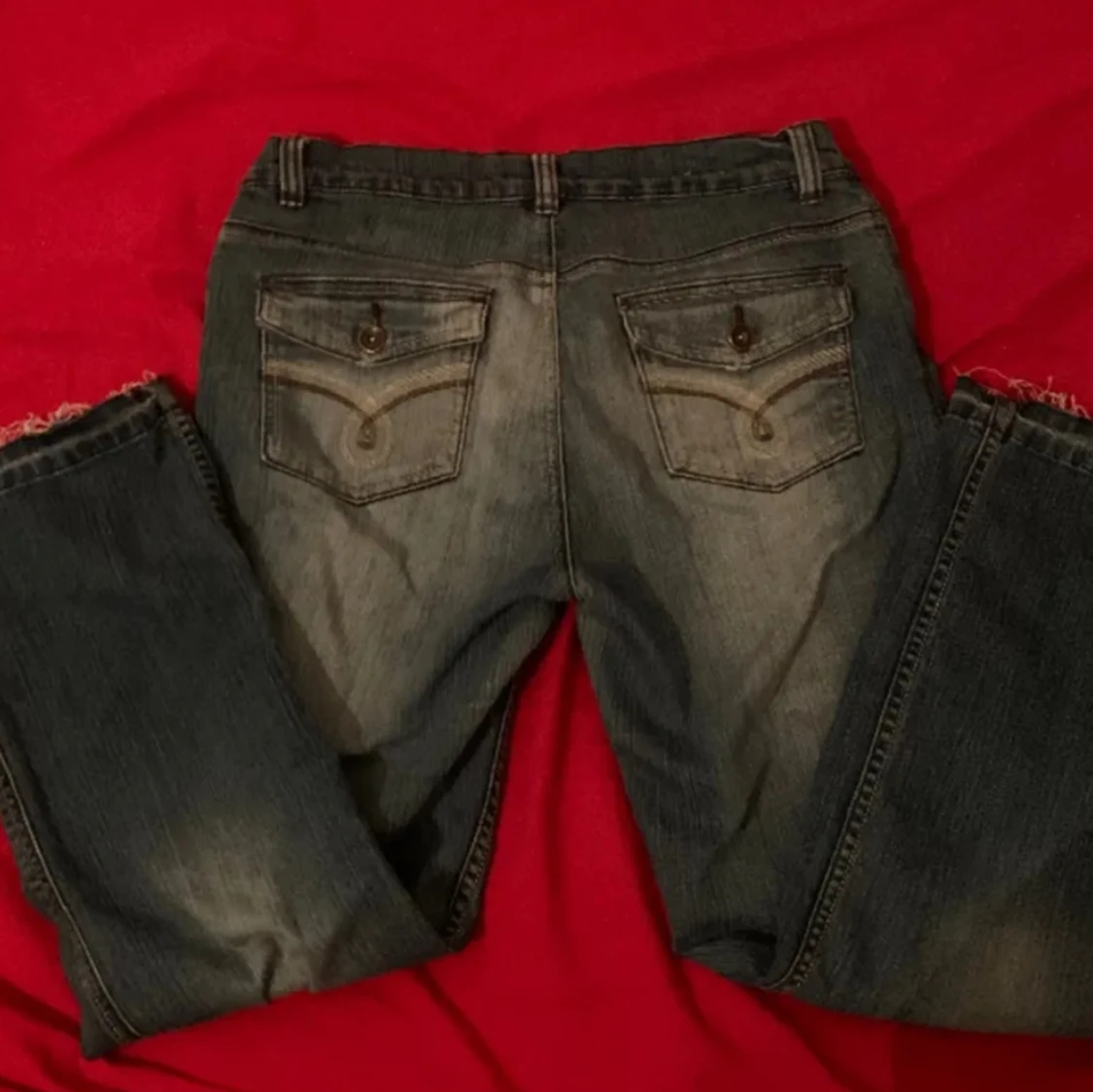 Jeans med detaljer
