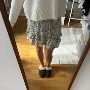 Kjol - Knappt använd🌟