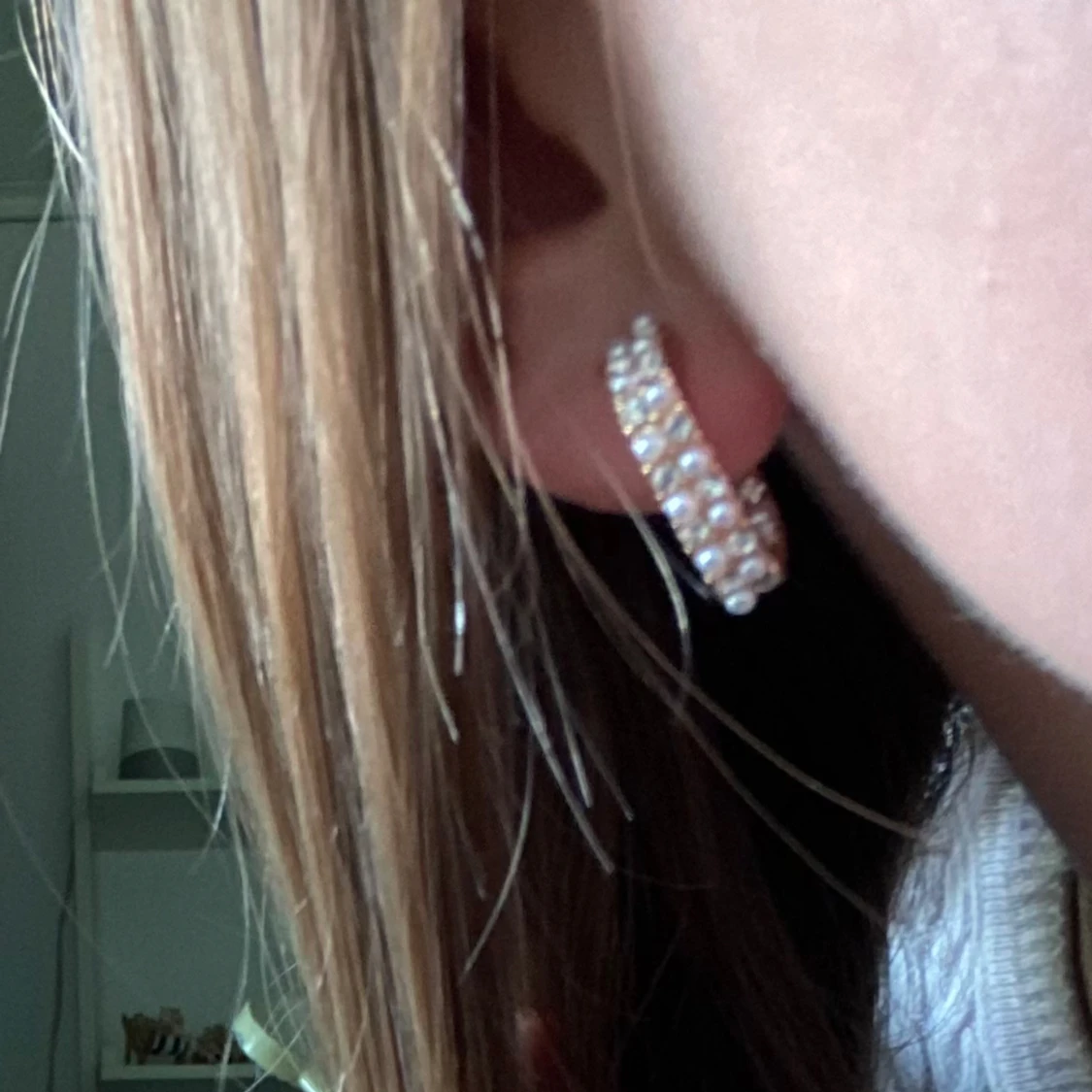 Glittriga Örhängen  - 90