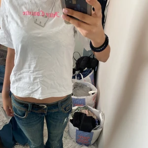 Juicy t-shirt  - hej, säljer nu min t-shirt från juicy som är i jättebra skick 