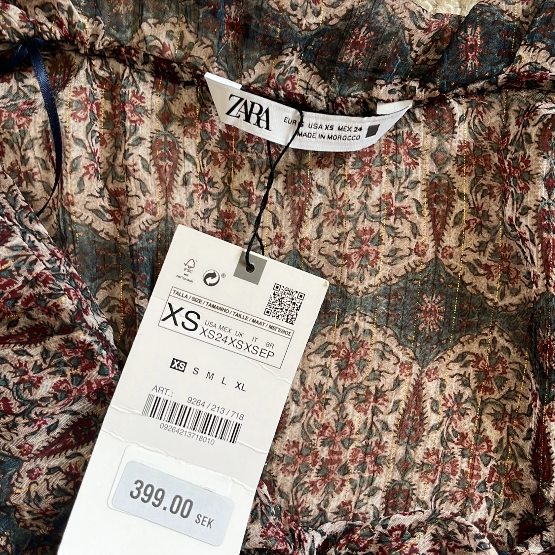 Volangklänning ifrån zara  - 90