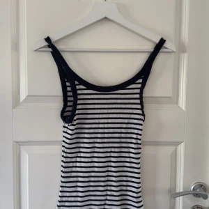 Linne - Fint linne från hm!❤️ nyskick❤️ om fler frågor och funderingar skriv privat ❤️