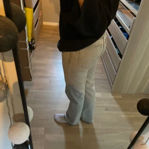 Jeans - Grå jeans från Gina Tricot💗