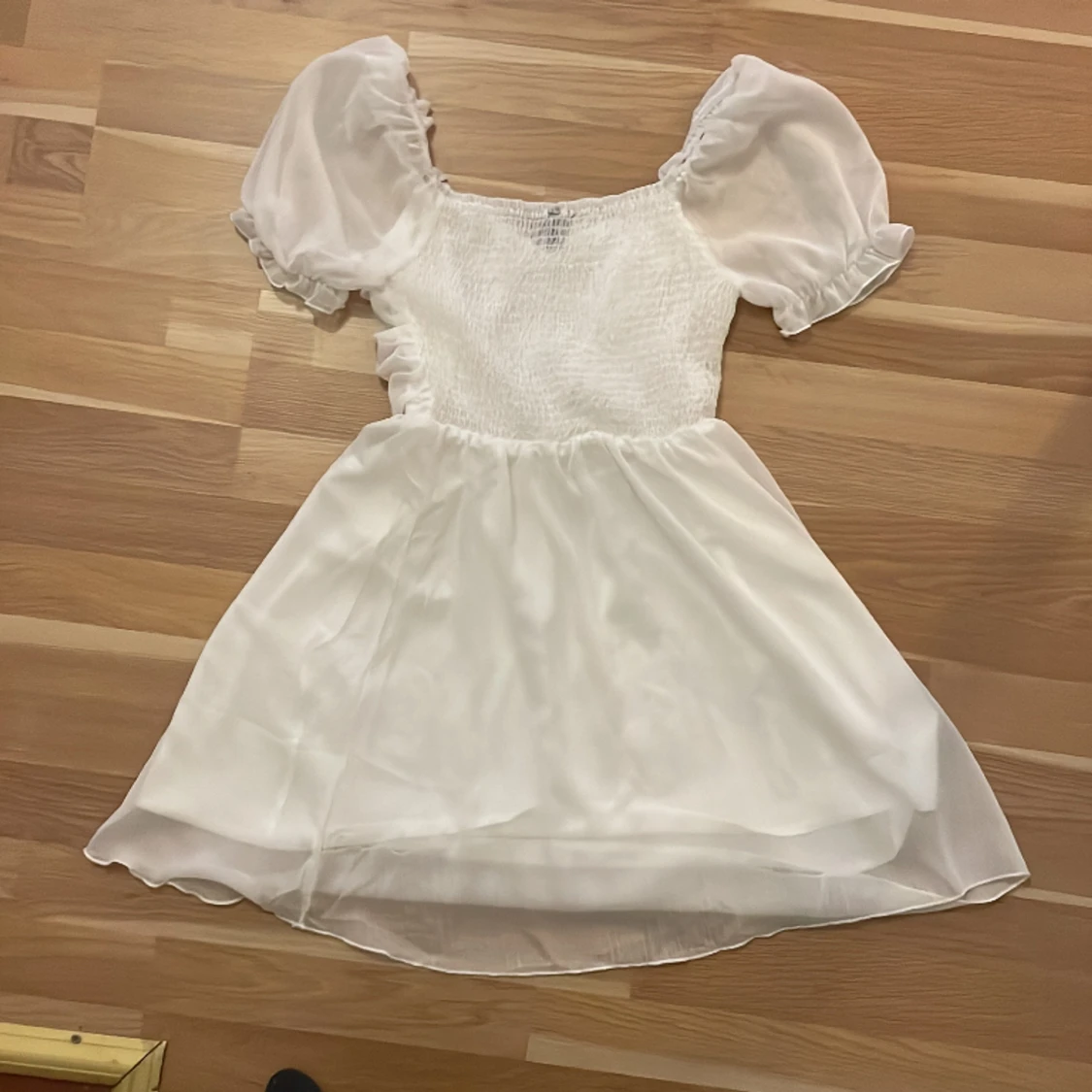 Vit studentklänning - 90