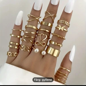 Ringar - Massa ringar köpta på TEMU Köpta för 50 kr. 15st ringar.