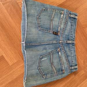 Crocker jeans kjol i storlek 36/S 