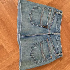 Crocker jeans kjol i storlek 36/S 