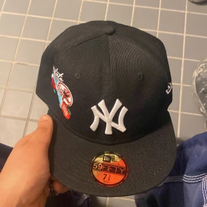 NYC Keps 58.7 - köpte den igår fel storlek kan negotiera priset