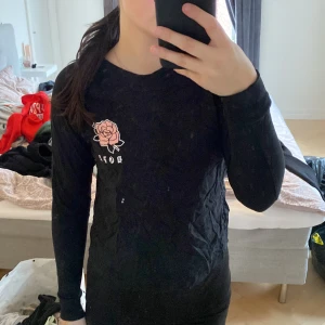 Tröja - Dope tröja, knappt använd 